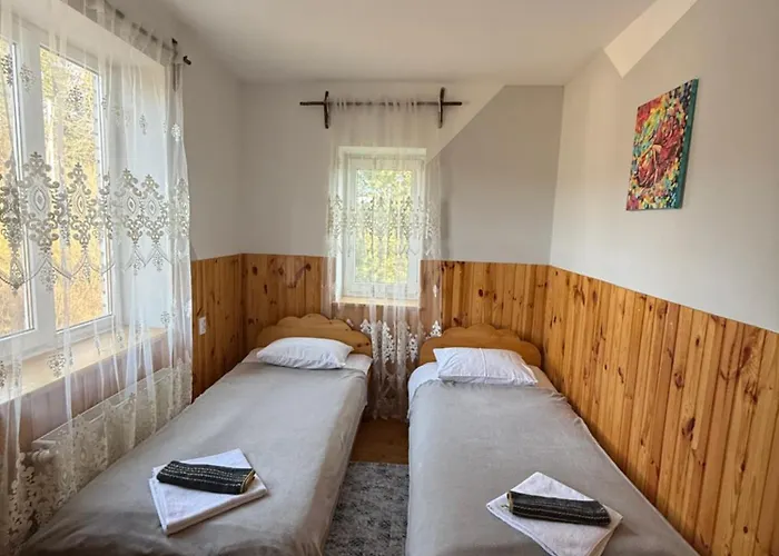 山林小屋 科洛德瑞兹弗山林小屋 *